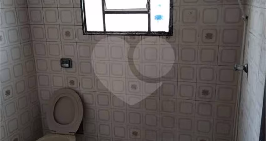 Terreno com 2 quartos à venda em Vila Maria Alta - SP