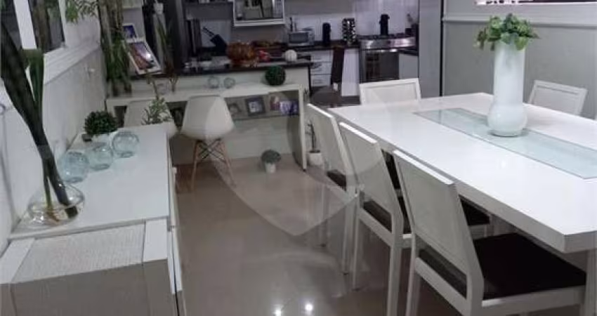 Sobrado com 3 quartos à venda em Vila Roque - SP