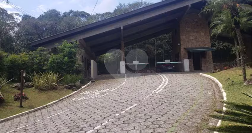 Casa em condomínio fechado à venda na Vereador Belarmino Pereira De Carvalho, Serra da Cantareira, Mairiporã