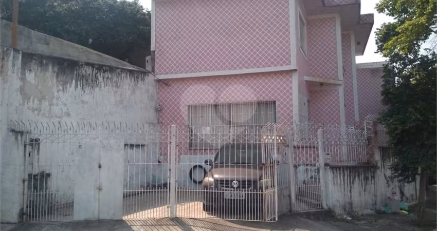 Sobrado com 3 quartos à venda em Vila Constança - SP