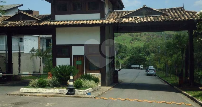 Condomínio à venda em Jardim Peri - SP