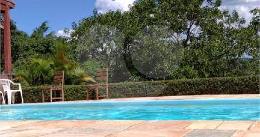Casa com 7 quartos à venda em Caceia - SP