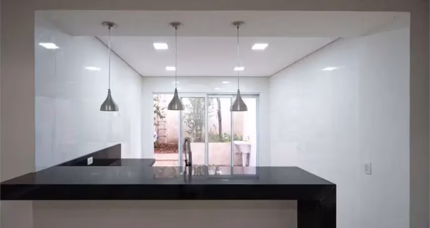 Casa com 2 quartos à venda na Doutor Hélio Mota, Vila Carrão, São Paulo