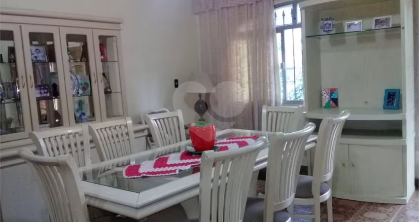 Casa com 3 quartos à venda em Santa Teresinha - SP