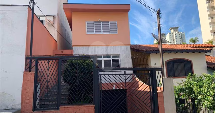 Sobrado com 3 quartos à venda ou para locação em Água Fria - SP