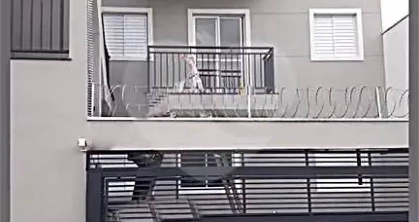 Condomínio com 1 quartos à venda em Vila Nova Mazzei - SP