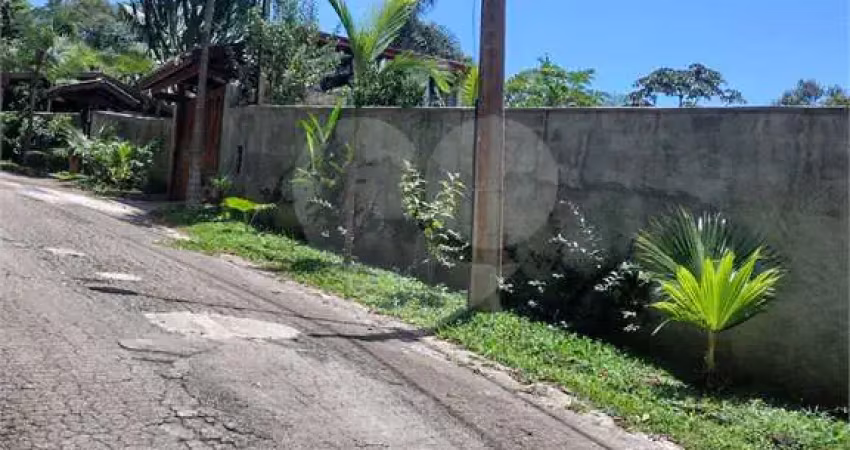 Casa em condomínio fechado à venda na Doutor Arthur Andrade Filho, Caraguatá, Mairiporã