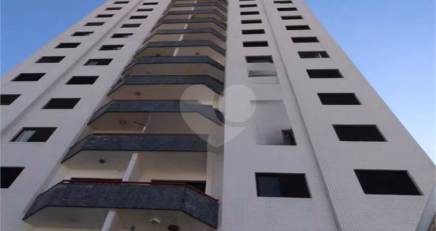 Apartamento com 3 quartos à venda em Carandiru - SP