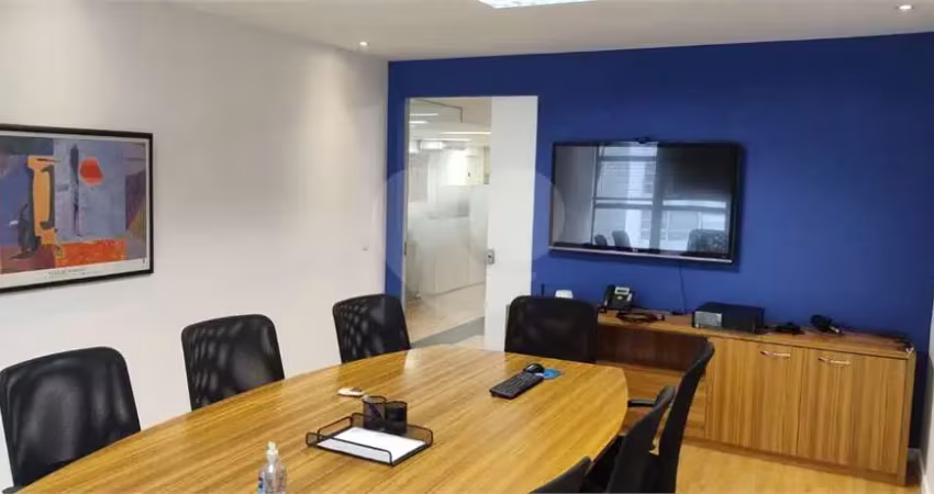 Sala comercial à venda na Largo São Bento, Centro, São Paulo