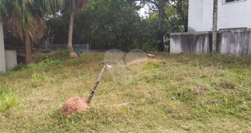 Terreno à venda em Vila Albertina - SP