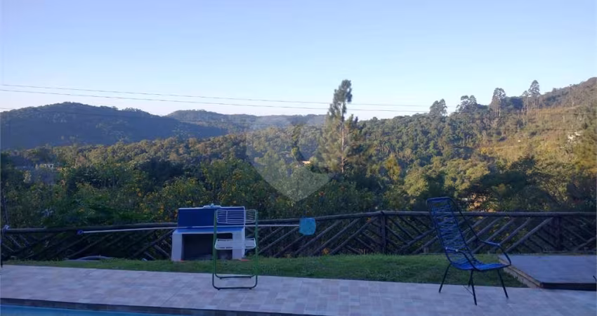 Casa com 3 quartos à venda ou para locação em Juqueri Mirim - SP