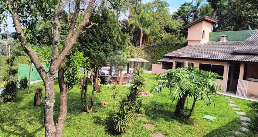 Casa com 4 quartos à venda em Roseira - SP