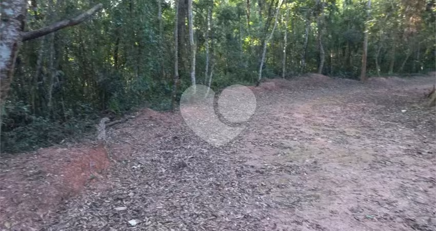 Casa em condomínio fechado à venda na Dos Guarantans, Serra da Cantareira, Mairiporã