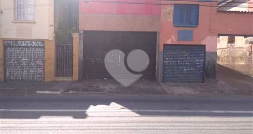 Prédio inteiro à venda em Santana - SP