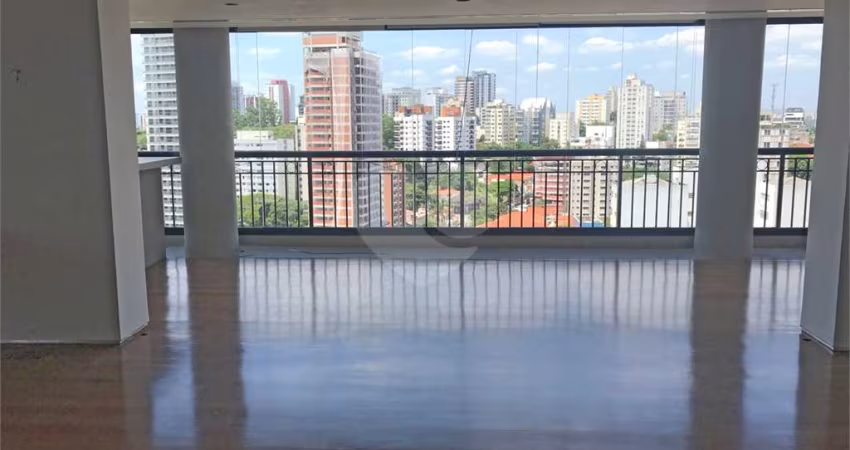 Apartamento com 3 quartos à venda ou para locação em Sumaré - SP
