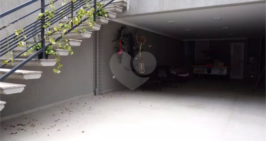 Sobrado com 4 quartos à venda em Água Fria - SP