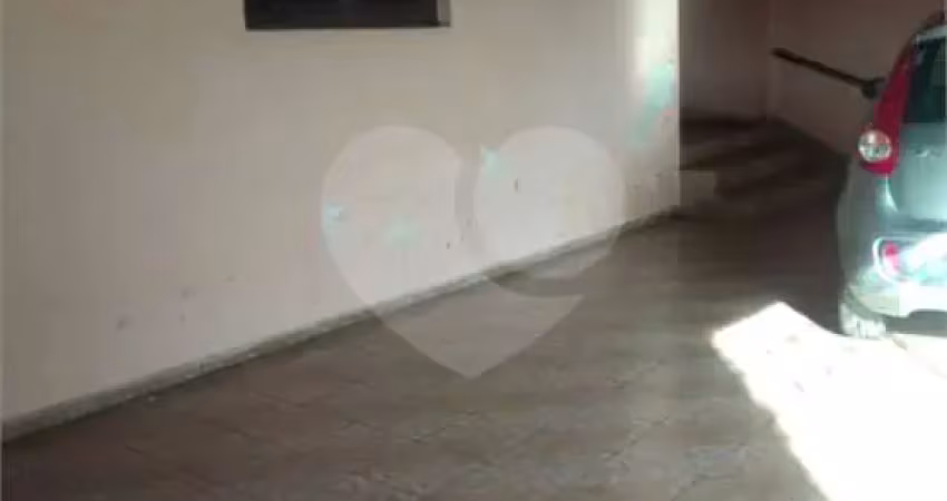Casa com 2 quartos à venda em Lavapés - SP