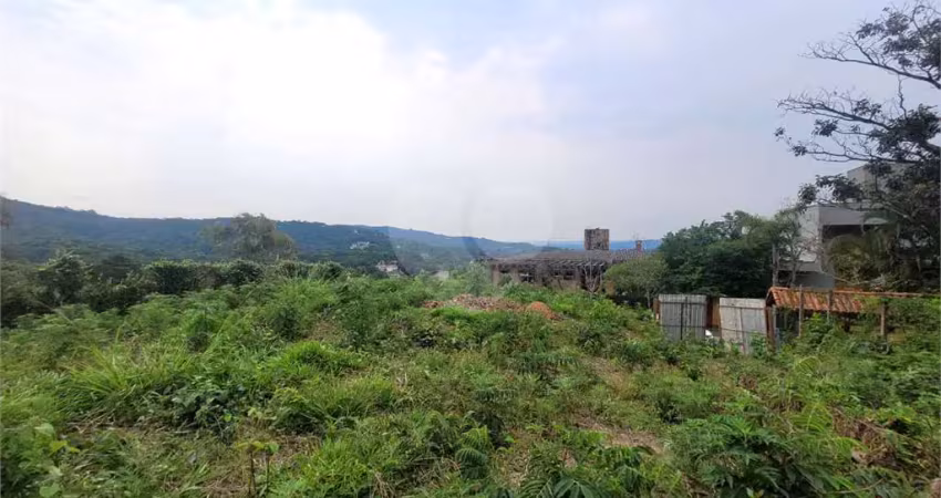 Casa em condomínio fechado à venda na Das Gaivotas, Serra da Cantareira, Mairiporã
