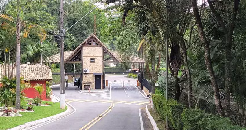 Casa em condomínio fechado à venda na São Pedro, Serra da Cantareira, Mairiporã
