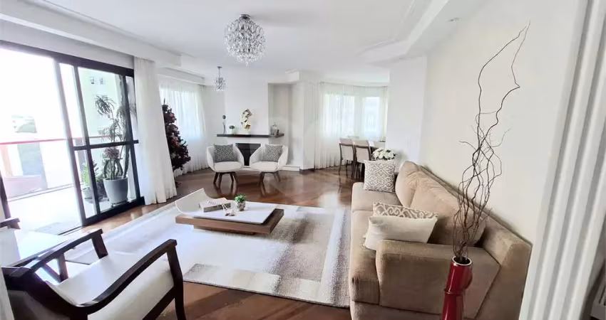 Apartamento com 3 quartos à venda na Rua Voluntários da Pátria, Santana, São Paulo