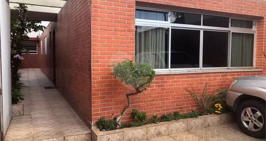 Sobrado com 4 quartos à venda em Jaçanã - SP