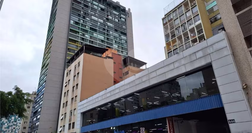 Galpão à venda ou para locação em Bela Vista - SP