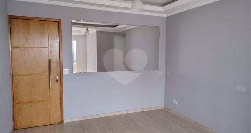 Apartamento com 3 quartos à venda em Moinho Velho - SP