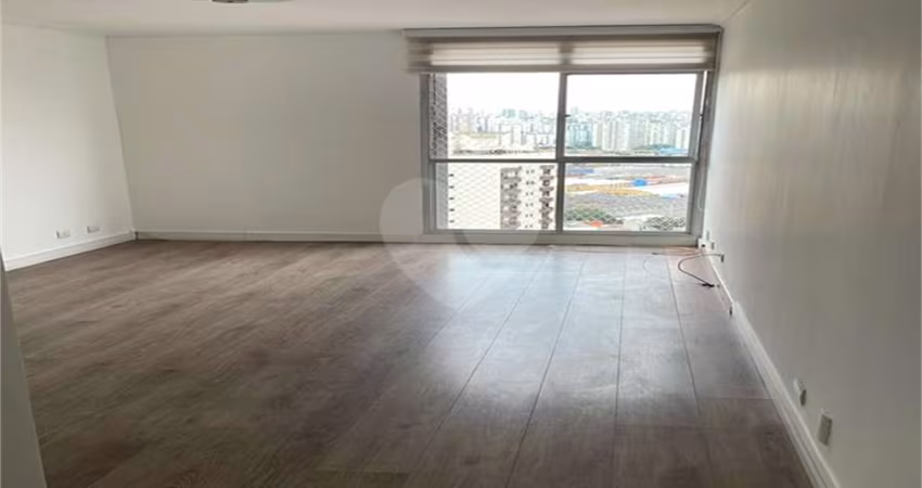 Apartamento com 2 quartos à venda em Mooca - SP