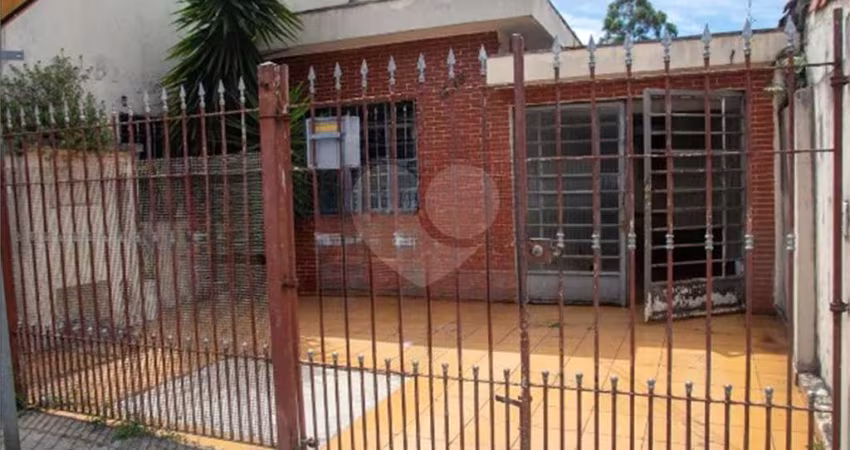 Casa térrea com 1 quartos à venda em Vila Constança - SP