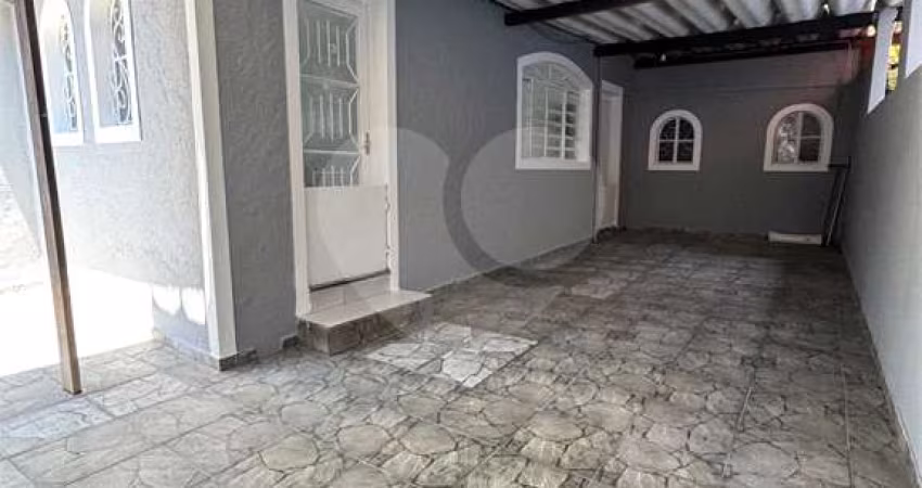 Sobrado com 2 quartos à venda em Vila Constança - SP