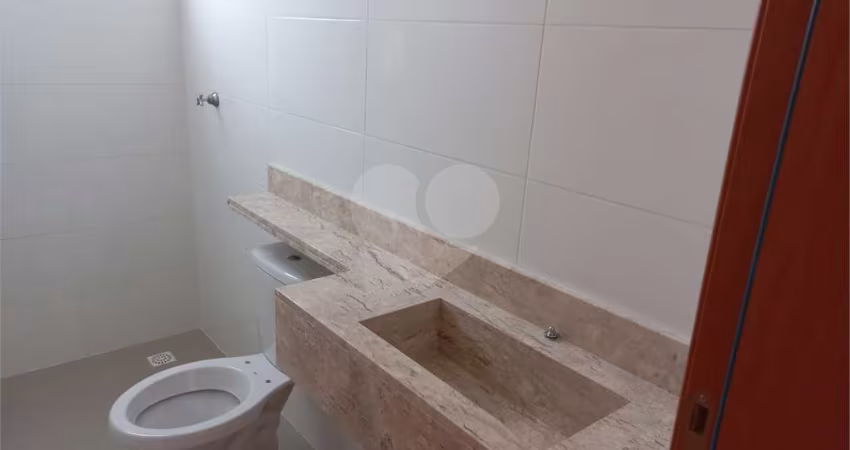 Condomínio com 2 quartos à venda em Vila Constança - SP