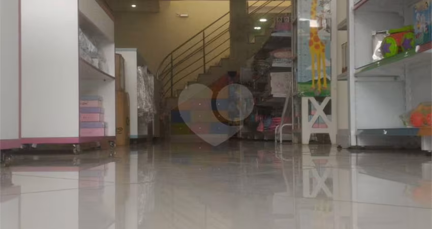 Prédio inteiro à venda ou para locação em Jaçanã - SP