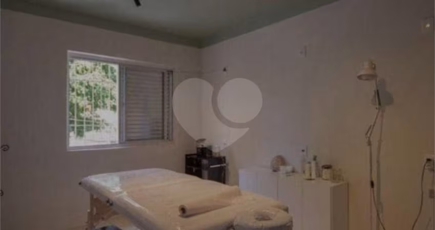 Sobrado com 3 quartos à venda ou para locação em Vila Ester (zona Norte) - SP
