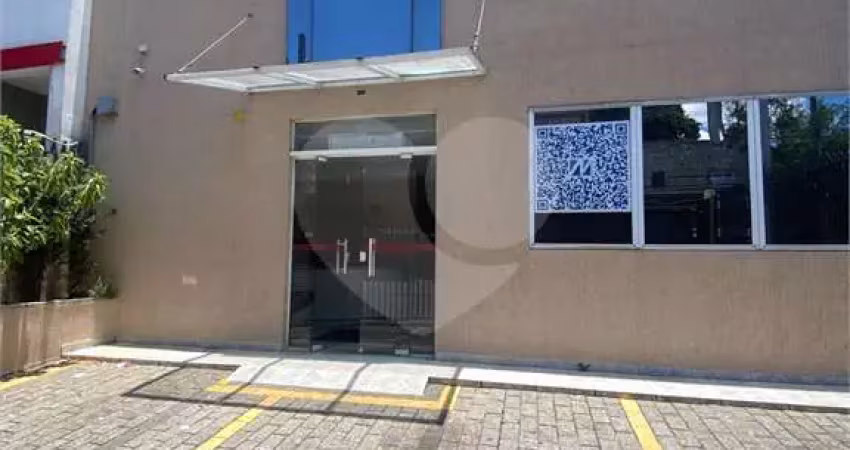Prédio inteiro à venda em Vila Gustavo - SP