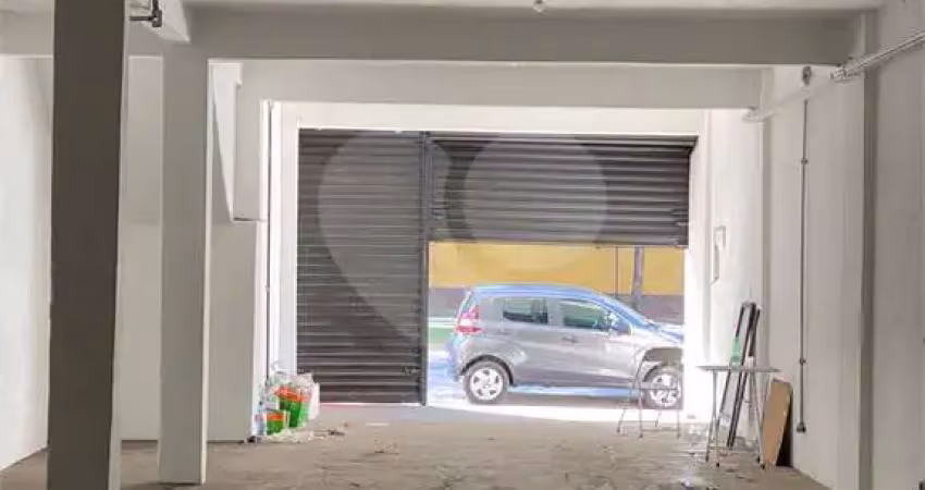 Prédio à venda na Rua Tapajós, Bom Retiro, São Paulo