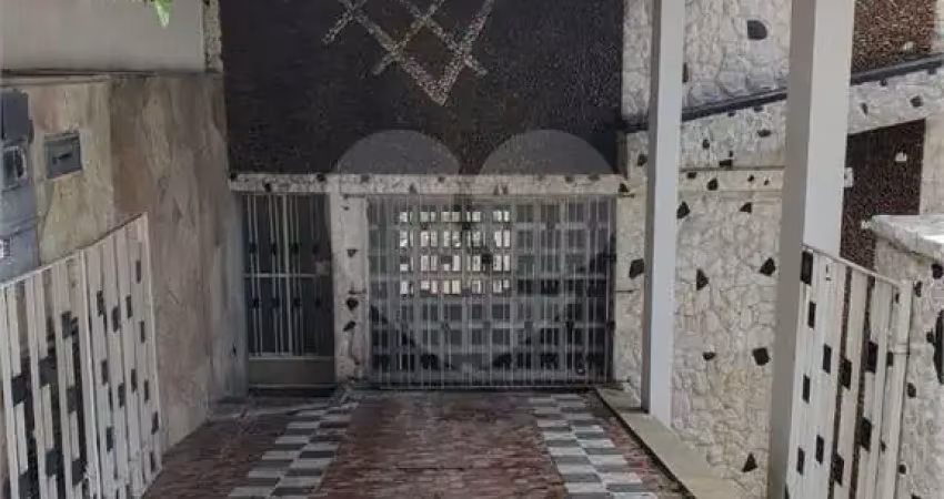 Casa com 3 quartos para alugar na Professor Lourival Gomes Machado, Santana, São Paulo