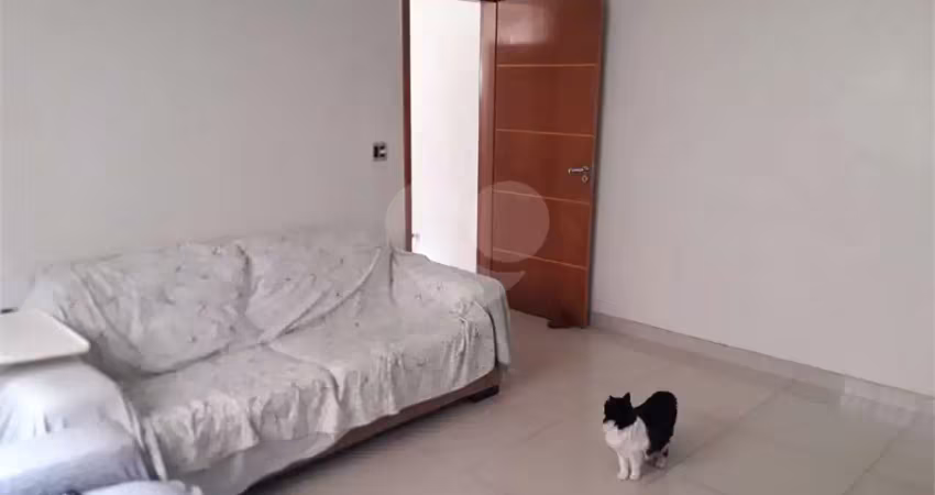 Casa com 2 quartos à venda na Rua Acorizal, Vila Maria, São Paulo