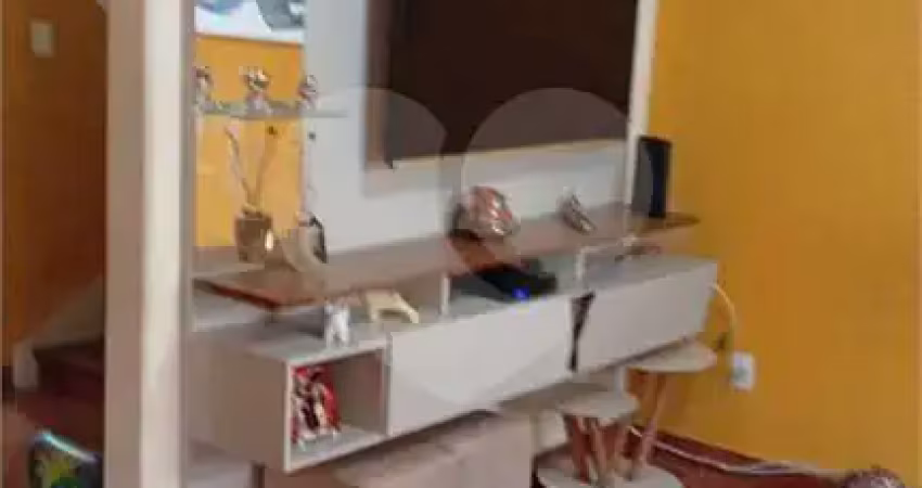 Casa de vila com 2 quartos à venda em bom retiro - sp