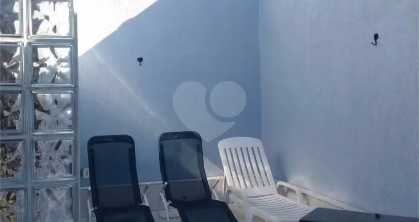 Casa em condomínio fechado com 3 quartos à venda na Avenida Guaianazes, Vila Homero Thon, Santo André