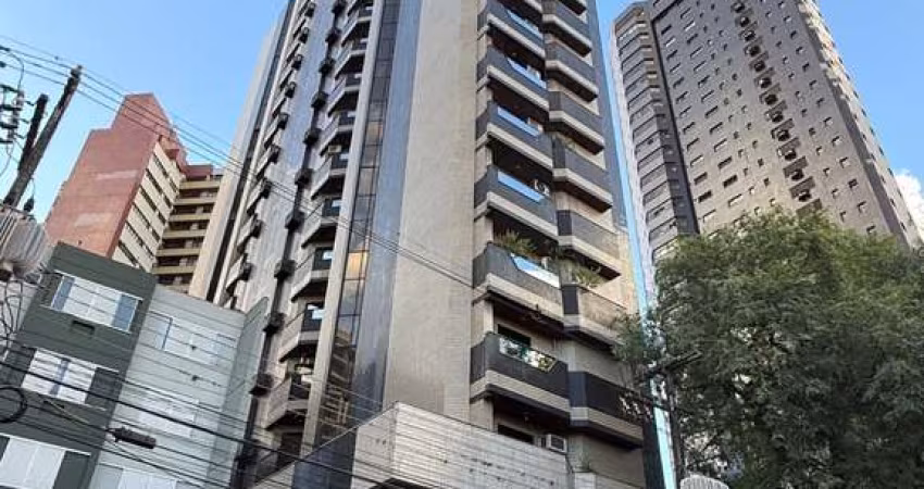 Apartamento à Venda no Centro
