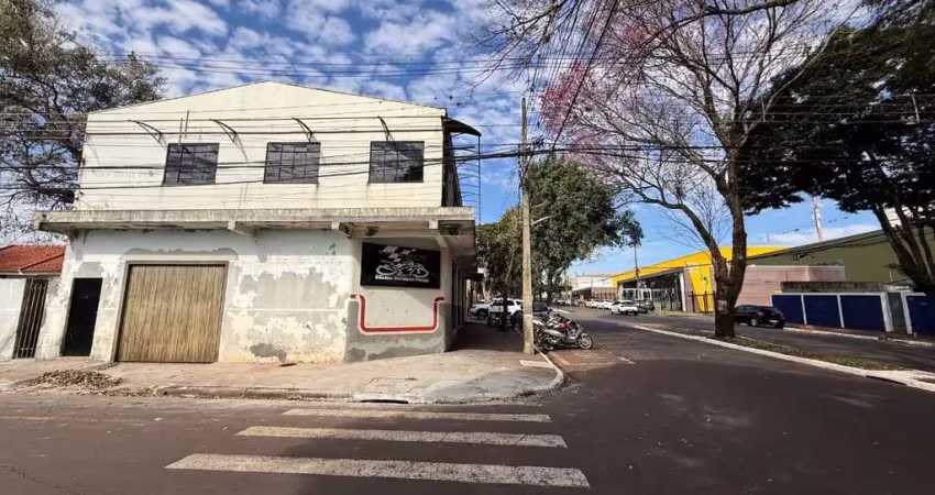 Apartamento com 3 quartos para alugar na Rua Márcia Mendes, 14, Jardim América, Maringá