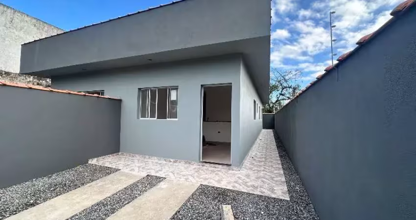 Casa com 2 quartos à venda no Jardim Magalhães, Itanhaém 