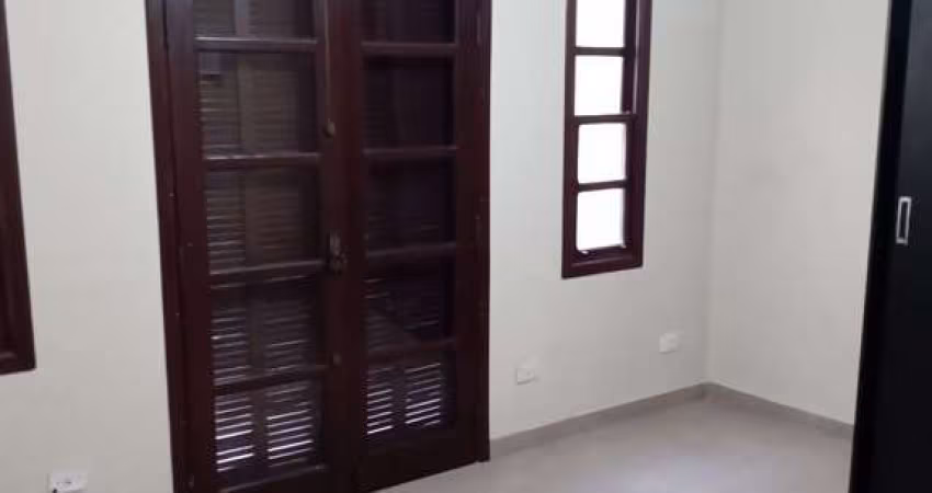 Casa com 1 dormitório para alugar, 25 m² por R$ 978,00/mês - Vila Pereira Barreto - São Paulo/SP