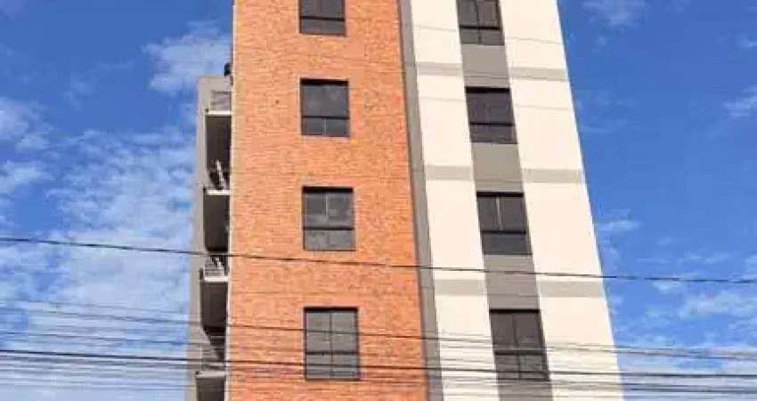 Apartamento no Bairro Saguaçu