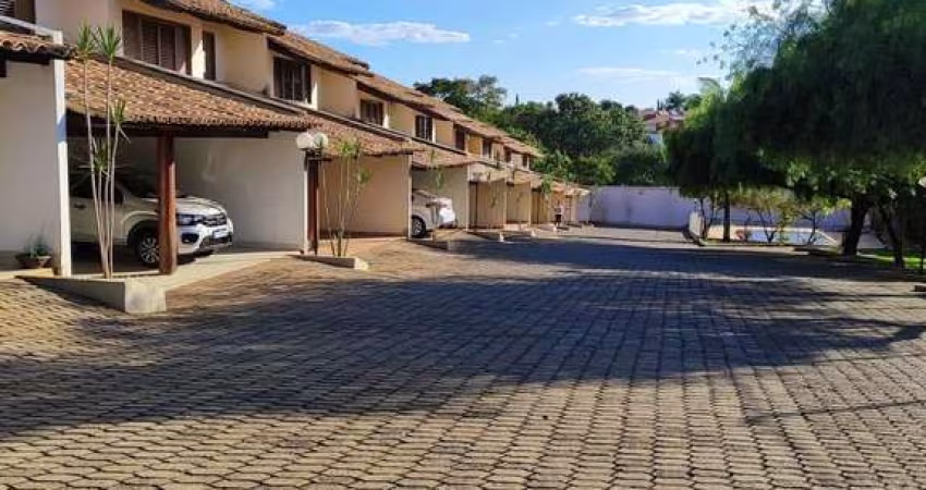Sobrado à venda em condomínio fechado no Setor Jardim América - conforto e segurança