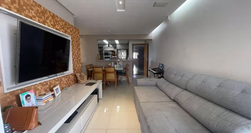 Apartamento frente ao Parque Cascavel, 3 quartos, 2 vagas, lazer completo e financiamento