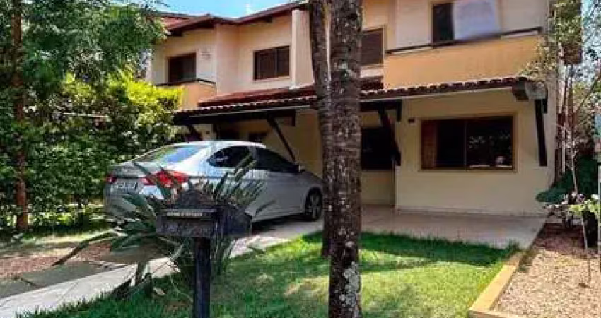 Sobrado à venda no Privê dos Girassóis com 3 quartos