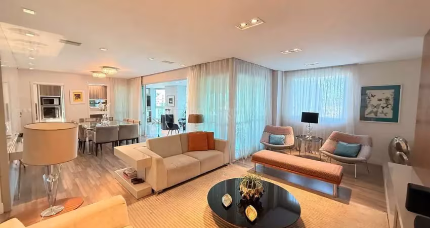 Apartamento com 4 quartos à venda no Atiradores, Joinville 