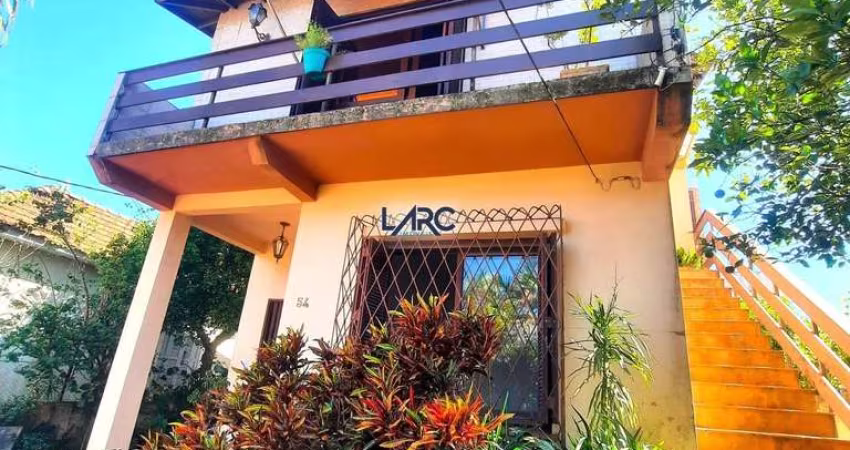Casa para Venda em Porto Alegre, Santo Antônio, 5 dormitórios, 4 banheiros, 1 vaga
