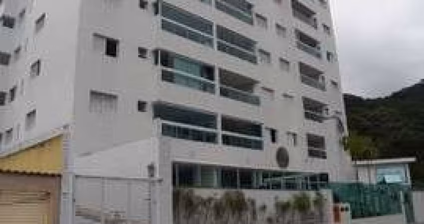 Apto no centro da cidade